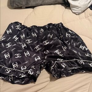CHANEL Monochrome Logo Print Shorts pj